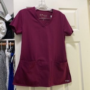 Greys Anatomy signature 3 pocket scrub top